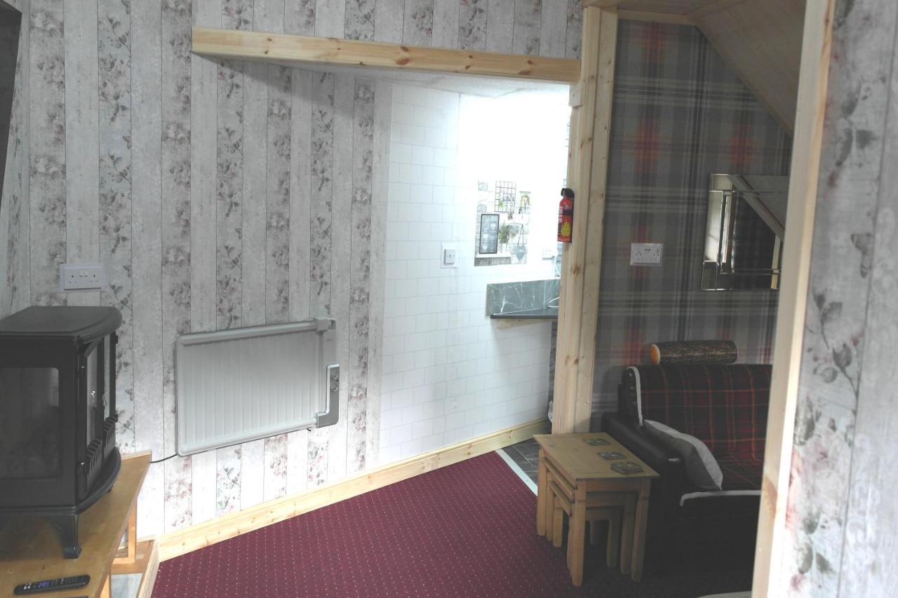 The Steading Highland Glen Lodge Drumnadrochit Eksteriør bilde
